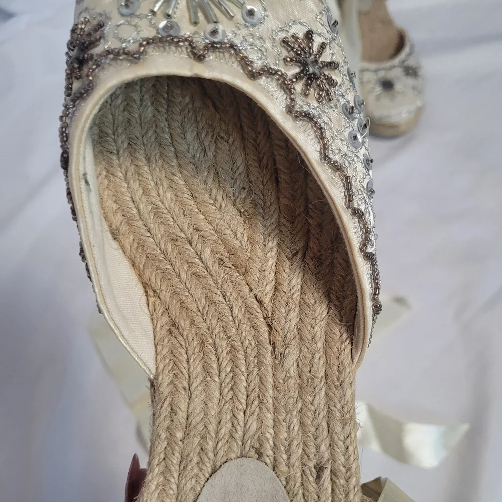 VTG Old Navy Women's Silver & Gold Satin Sequins Espadrille Shoes Size 8